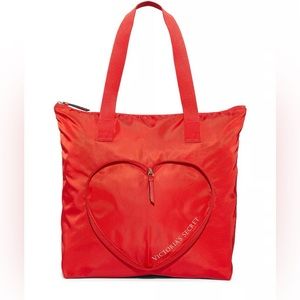 VICTORIA'S SECRET
V-Day Packable Tote
